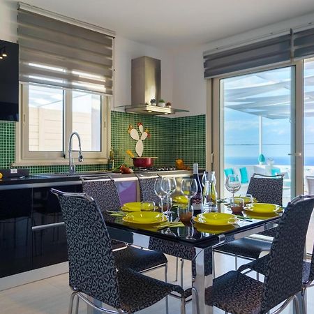 Villa Vittoria - Waterfront House เอากุสตา ภายนอก รูปภาพ