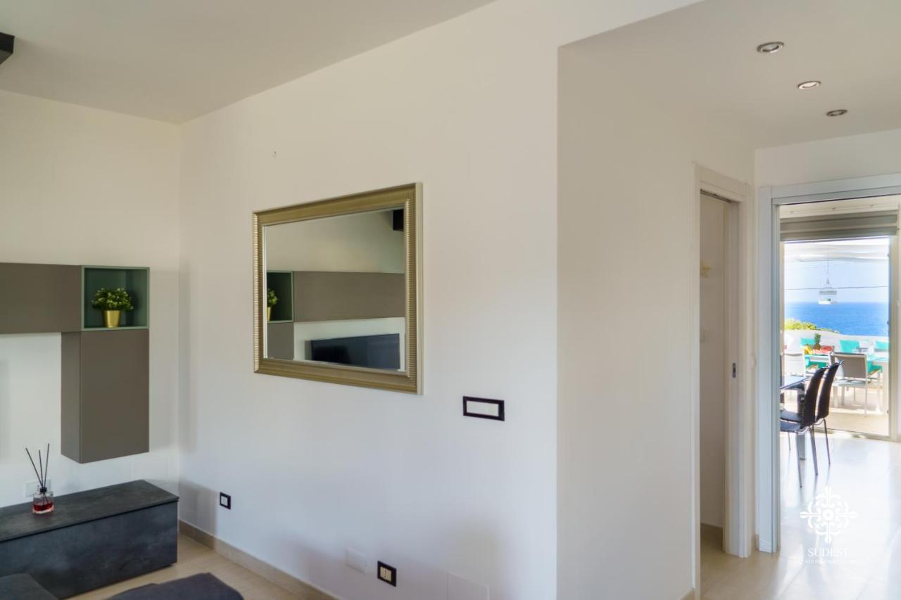 Villa Vittoria - Waterfront House เอากุสตา ภายนอก รูปภาพ
