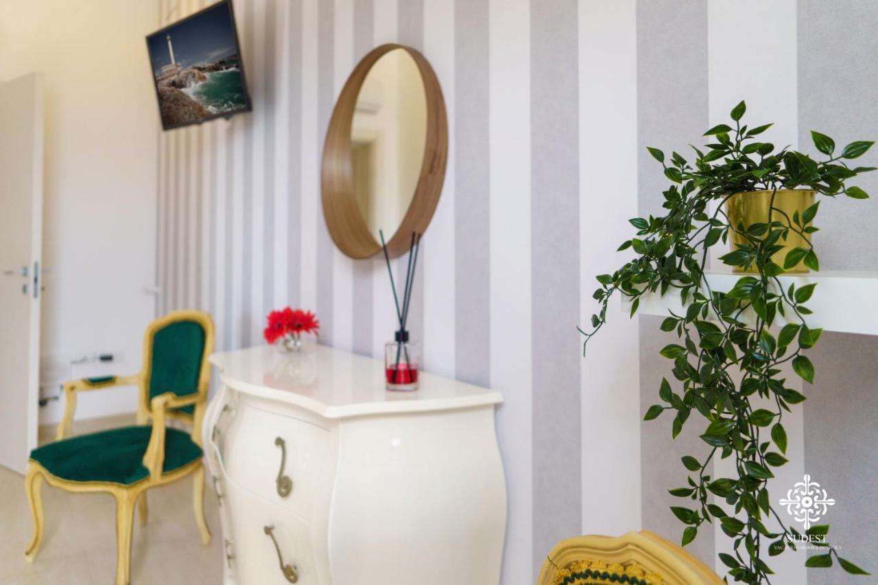 Villa Vittoria - Waterfront House เอากุสตา ภายนอก รูปภาพ
